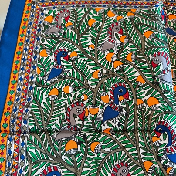 Tory Burch - Something Wild Silk Neckerchief courtesy of Green New With Tags - Picture 4 of 12